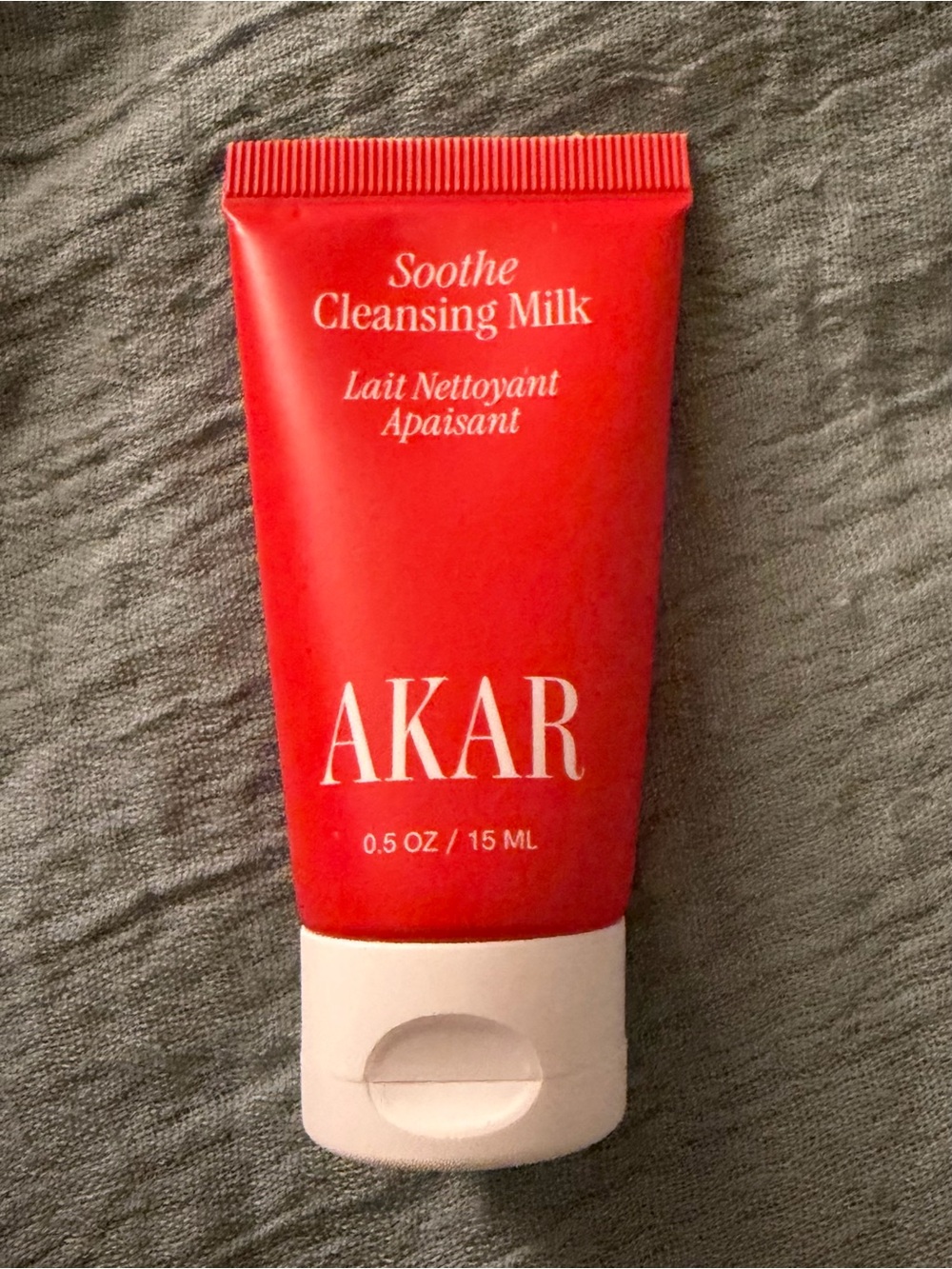 Akar Cleansing Milk Travel